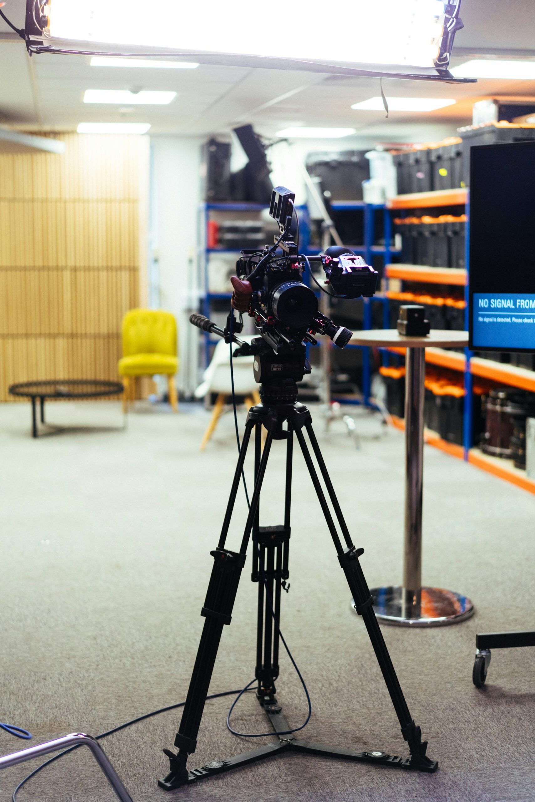 Caméra vidéo professionnelle en studio